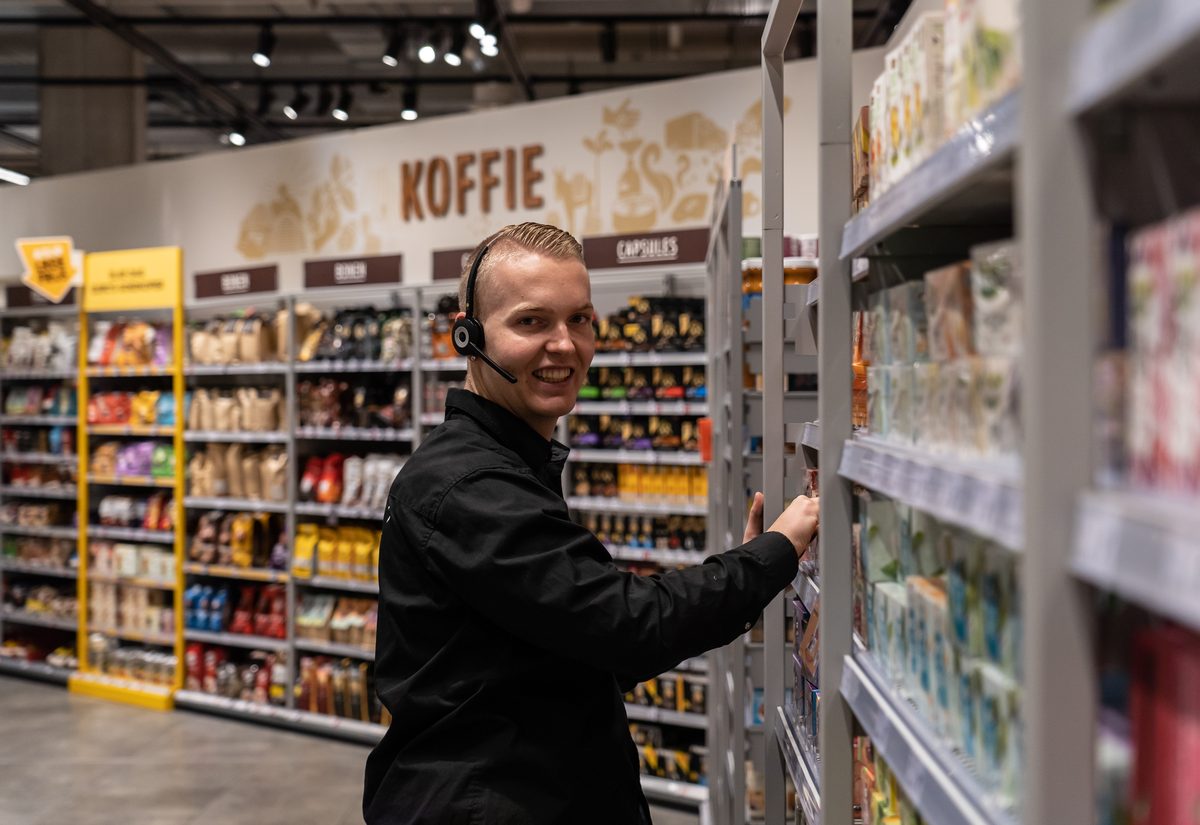 Medewerker in een supermarkt